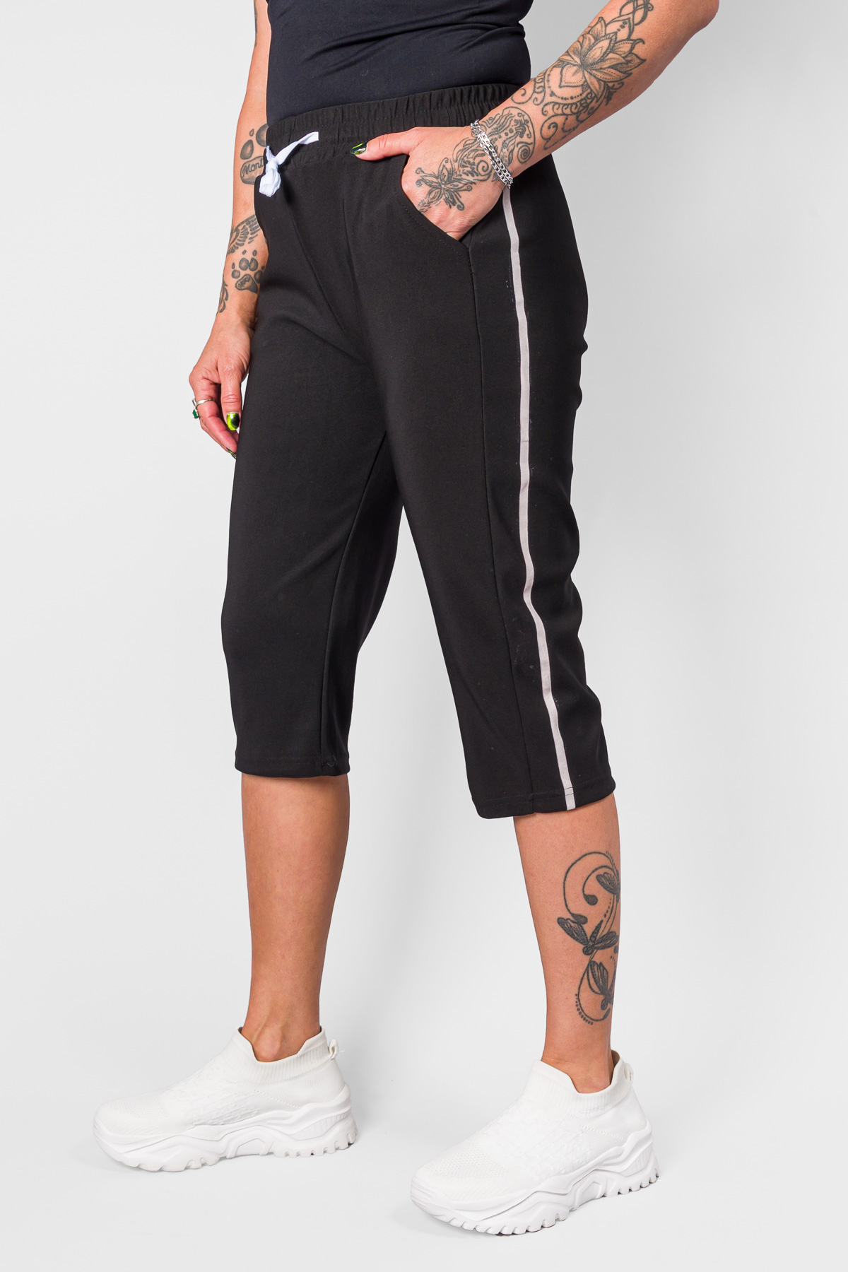 Dámske capri FASHION - čierne