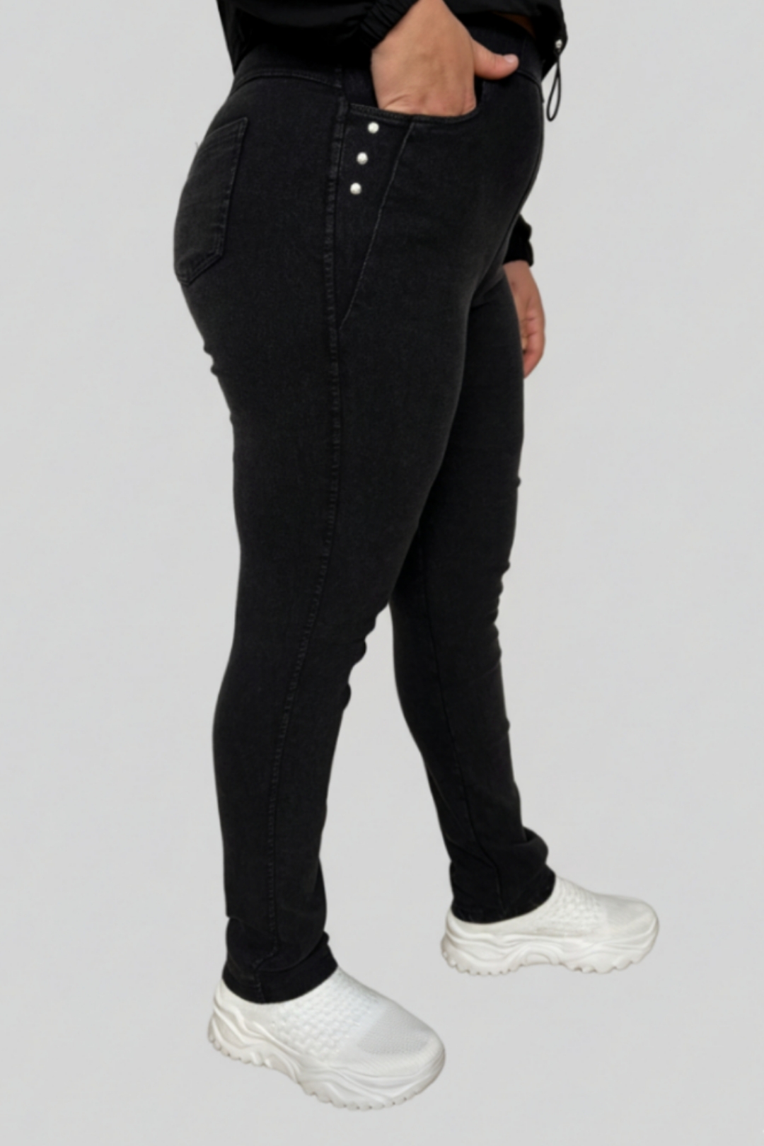 Rifľové zateplené nohavice - čierne