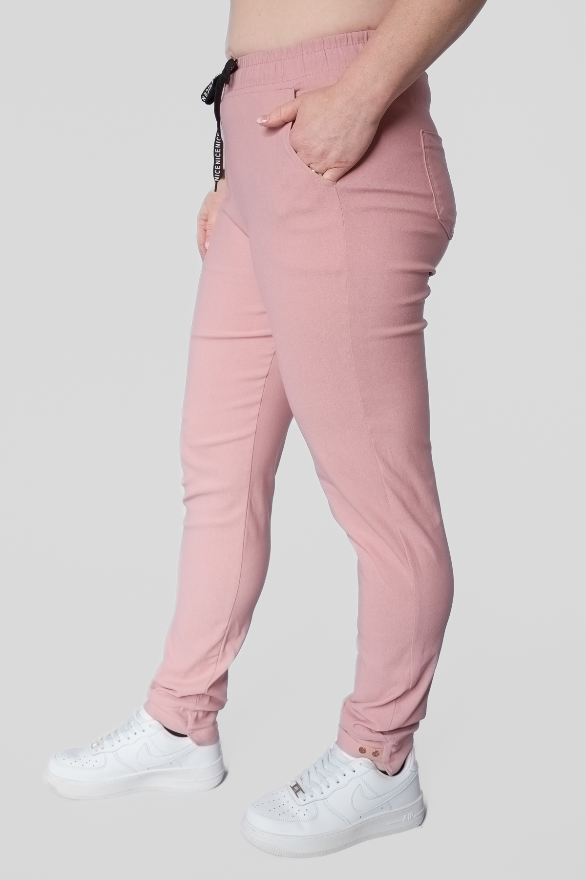 Dámske strečové nohavice NICE - ružové