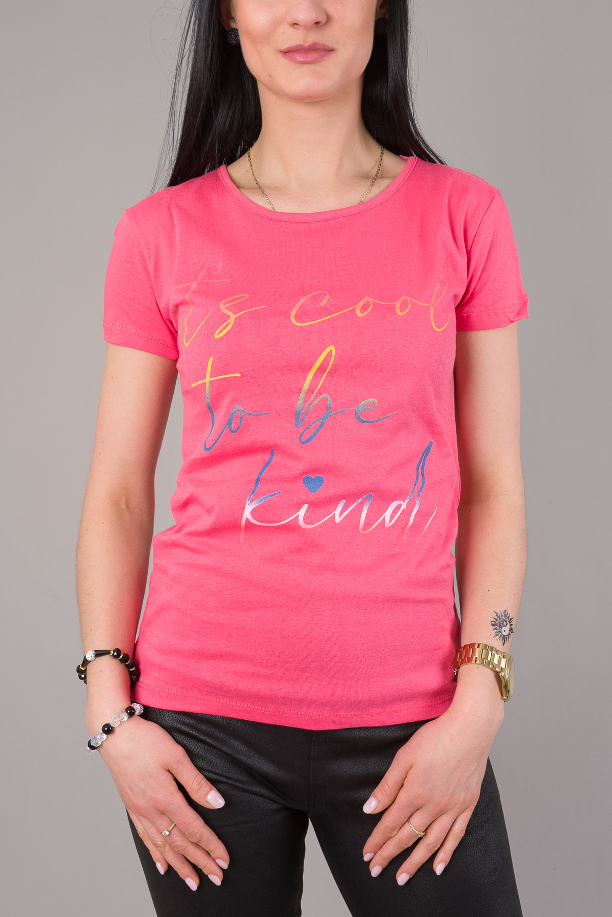 Dámske tričko IT′S COOL TO BE KIND - ružové