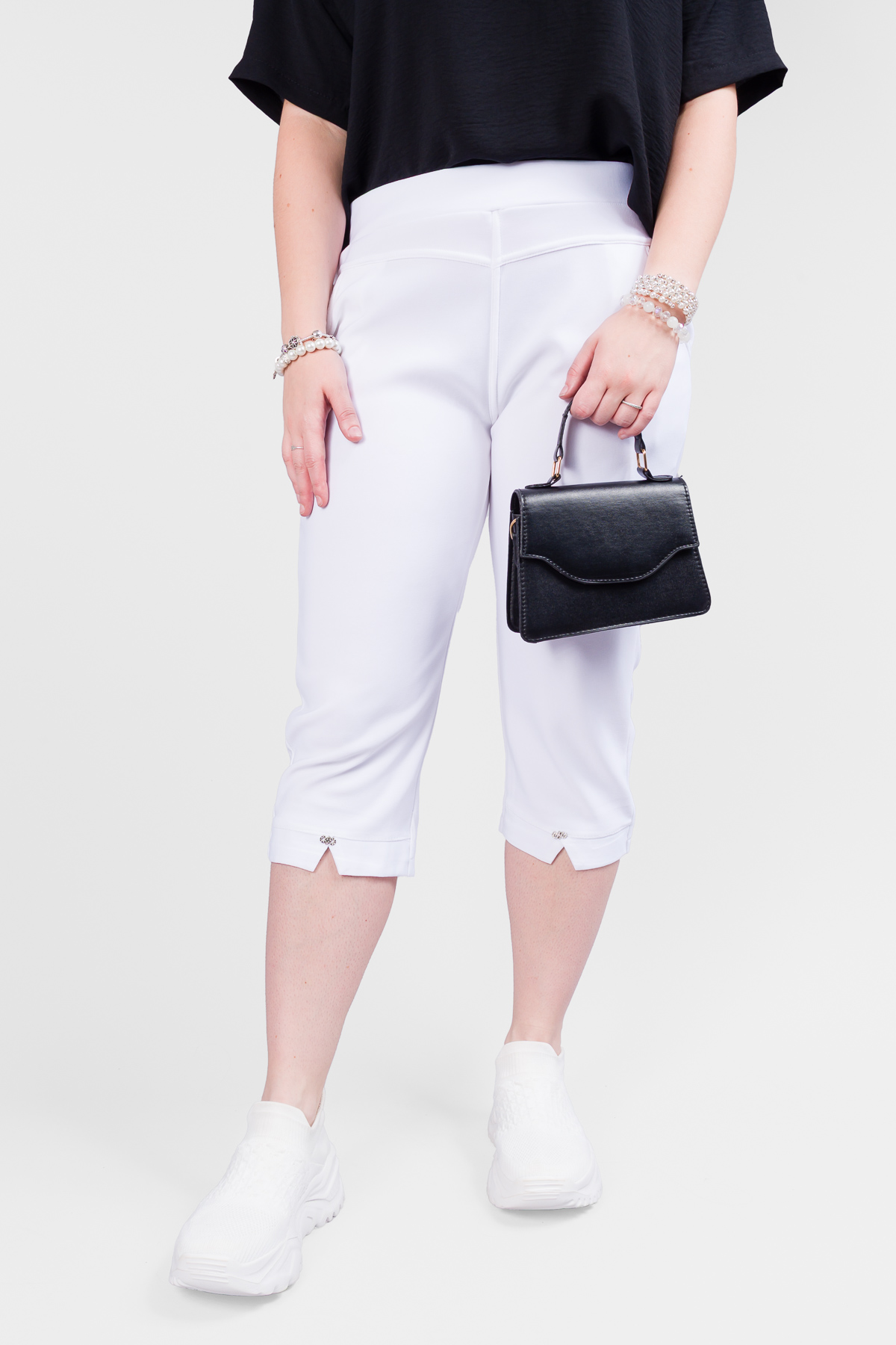 Dámske capri INFINA - biele