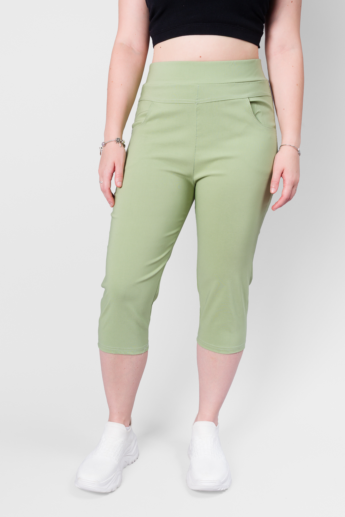 Strečové capri nohavice - khaki