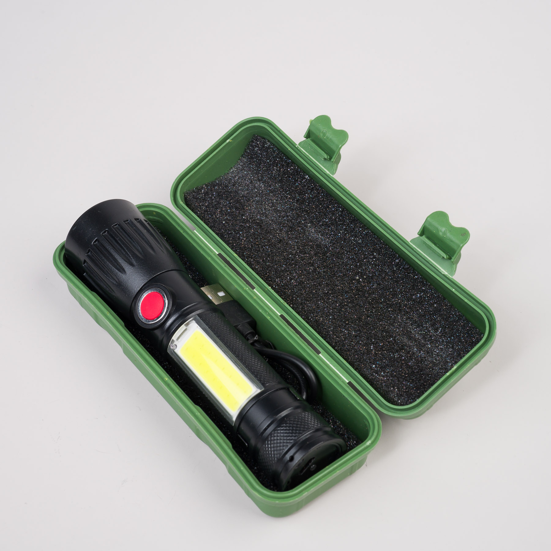 Nabíjacia LED baterka